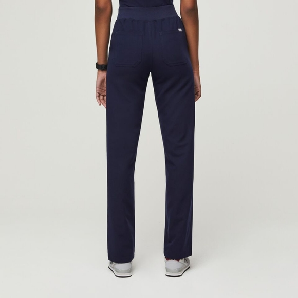 FIGS | Catarina One-Pkt Top + Livingston Scrub Pant | XXS, Navy Blue - Picture 3 of 6